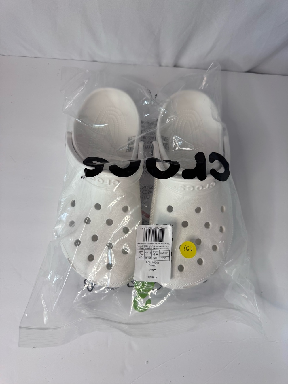 Crocs Classic Clog - White slip ons
